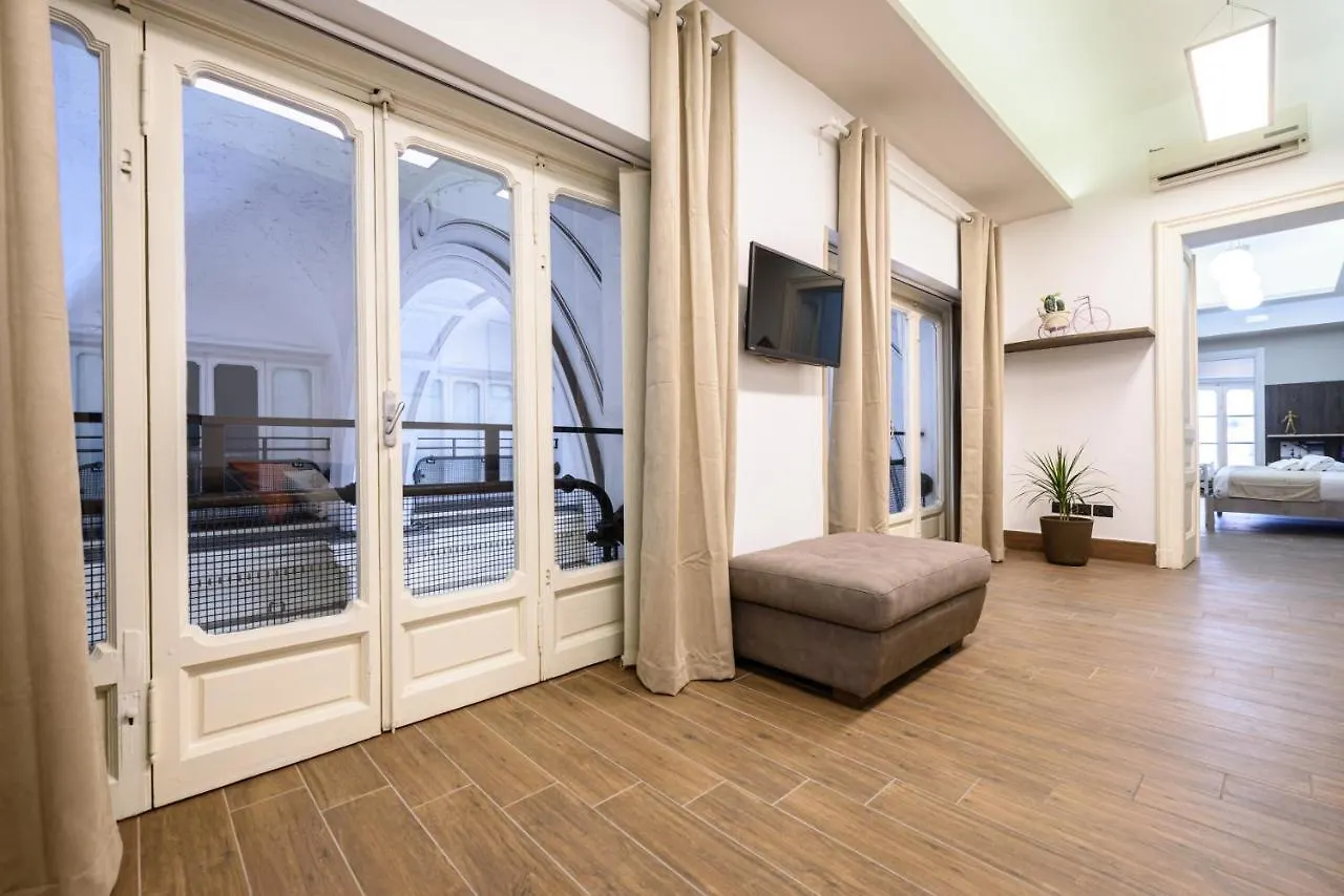 Apartment Piazza Nicola Amore 14 Naples